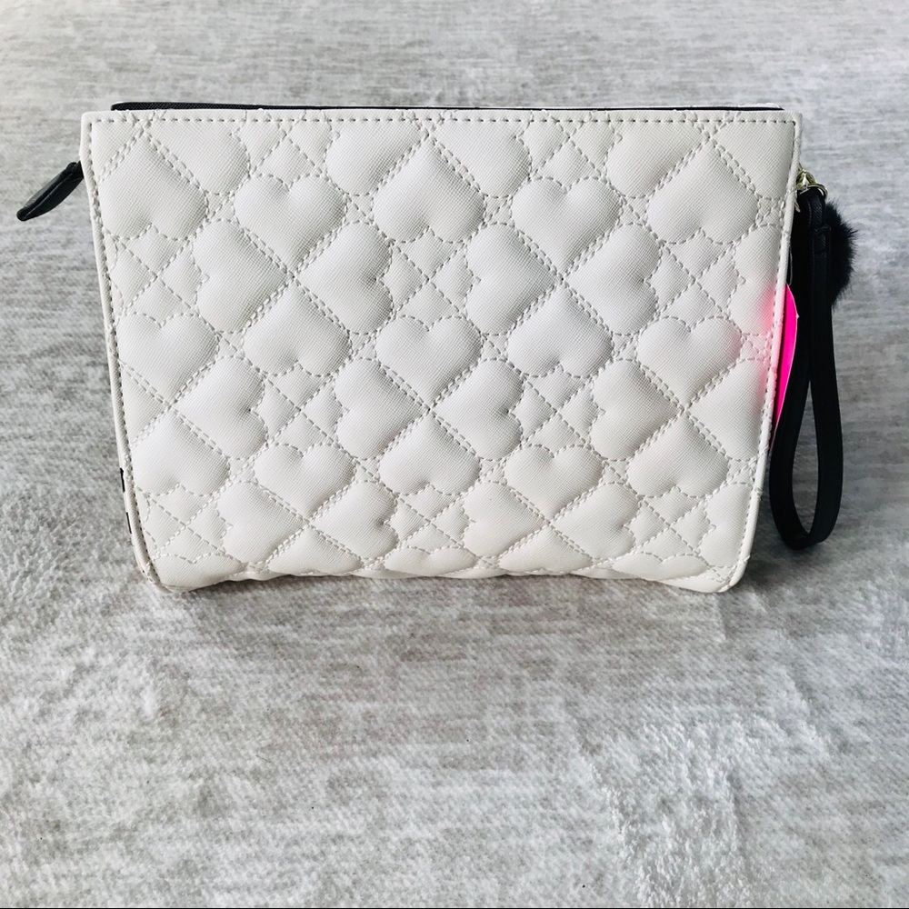 Quilted Hearts Betsey Johnson Wristlet Clutch - Picture 2 of 5